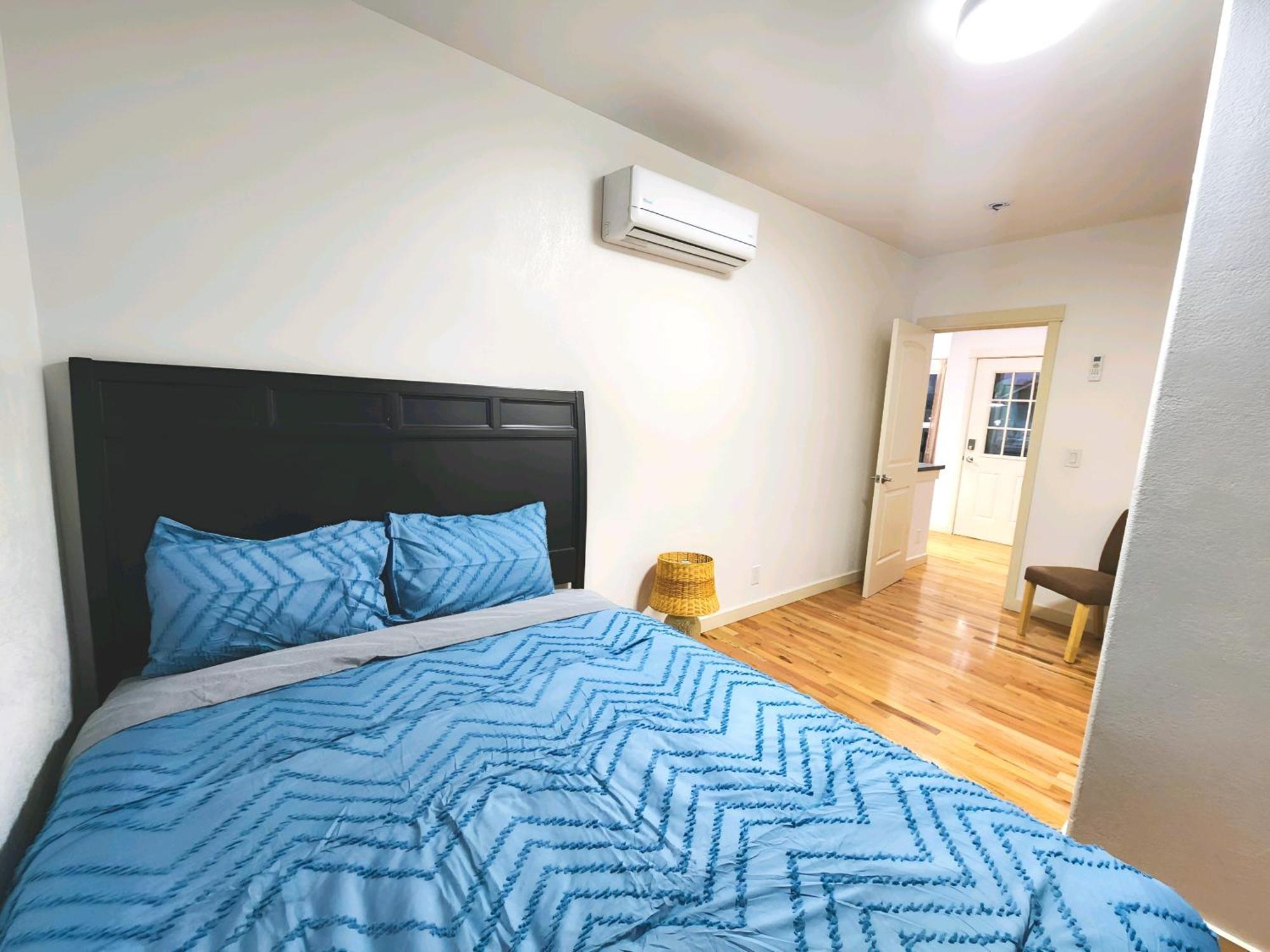 Comfortable Jacksonville House Медфорд Екстериор снимка
