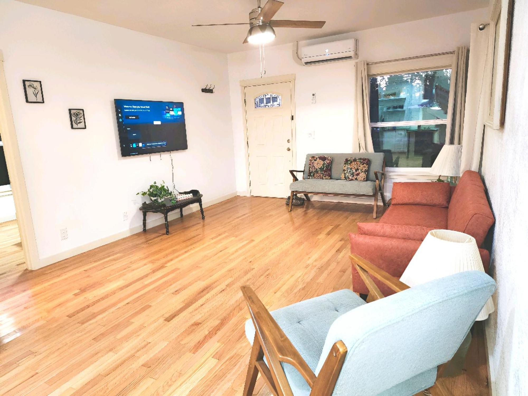 Comfortable Jacksonville House Медфорд Екстериор снимка