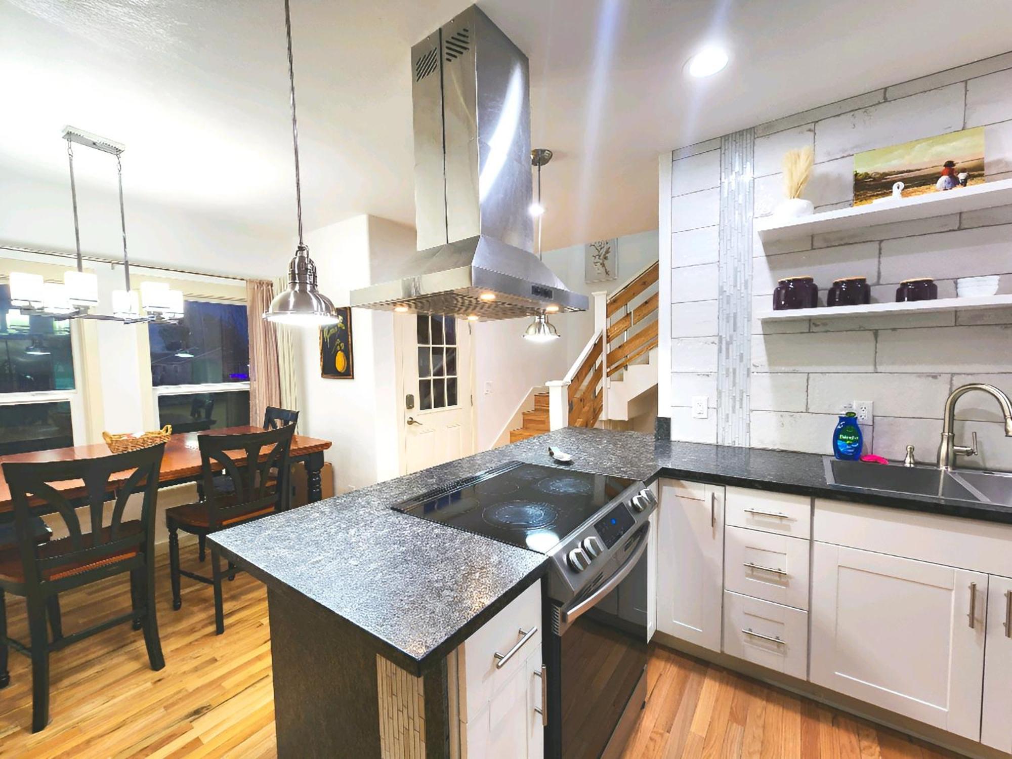 Comfortable Jacksonville House Медфорд Екстериор снимка